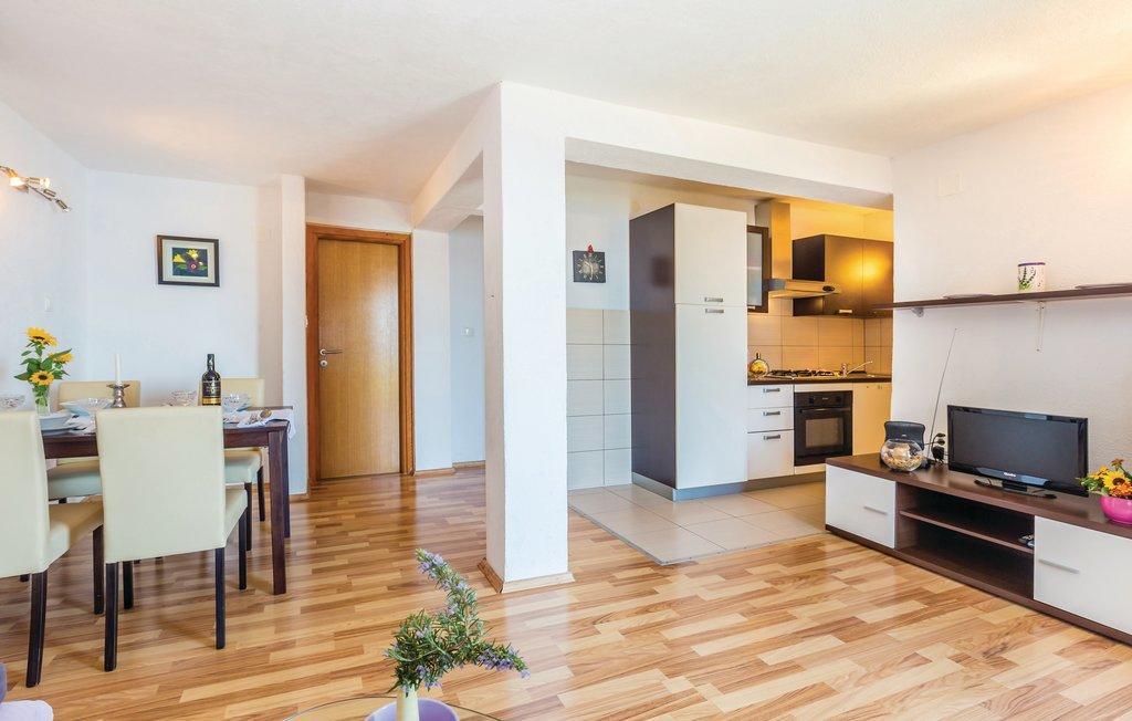 Apartment Ivan Mili
